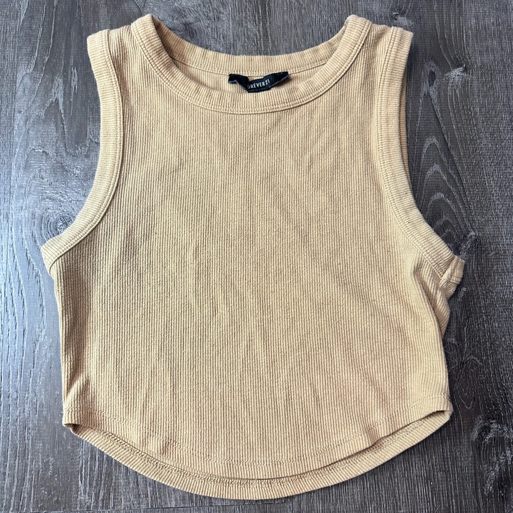 Forever 21 crop‎ top